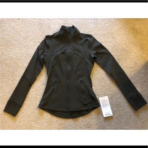 brand new lululemon define jacket-army green